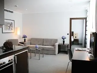 Schiller 5 Hotel Мюнхен