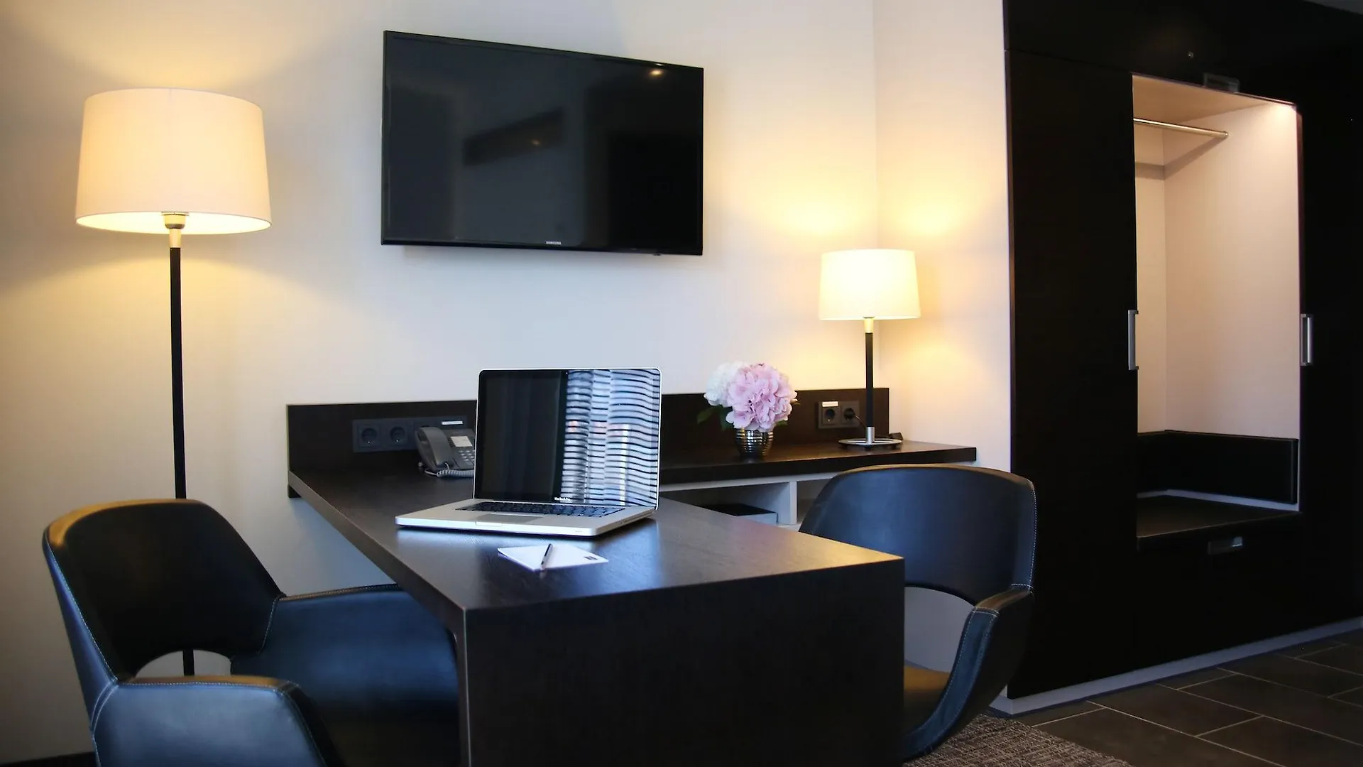 Schiller 5 Hotel Mnichov 4*,